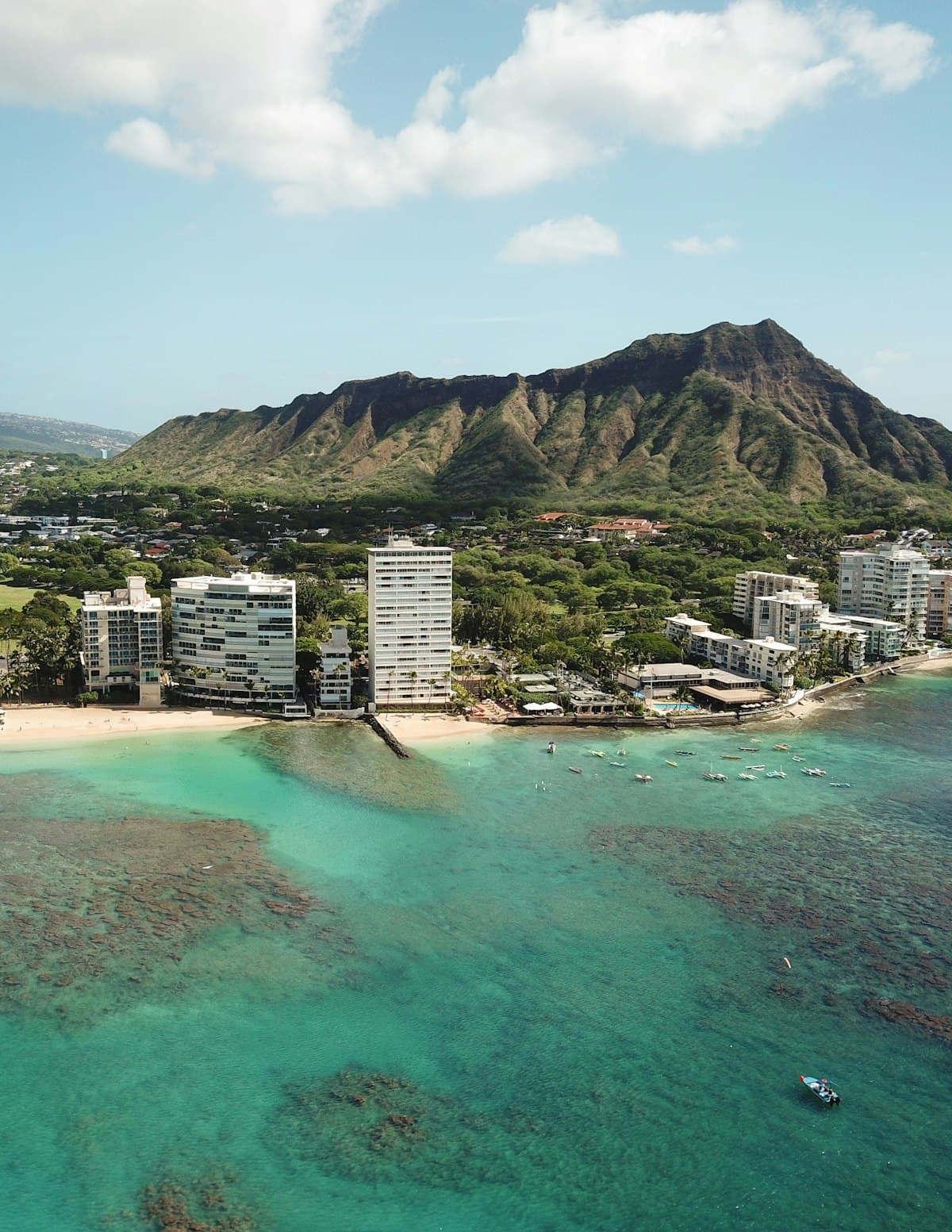 Urban Fishing in Honolulu: Trevally off Waikiki, Reef Fish at Ala Moana, and Peacock Bass in the Reservoirs